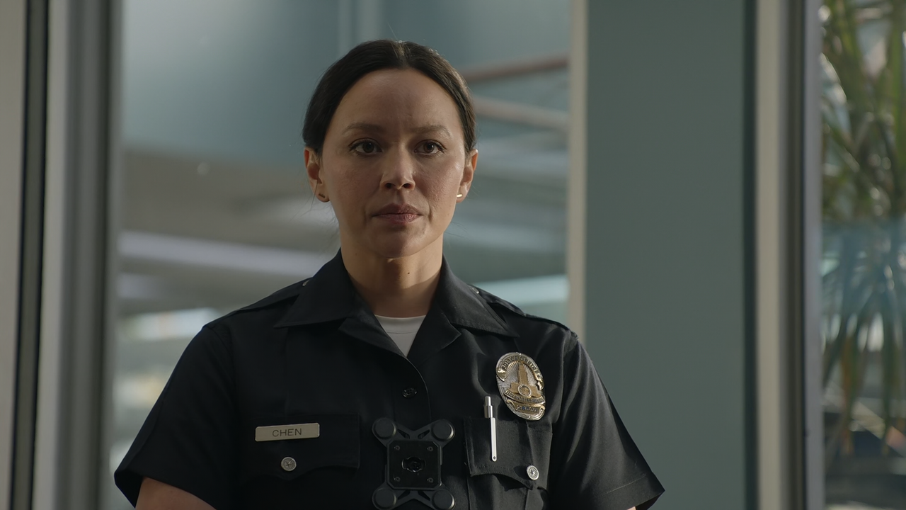 The.Rookie.S07E16.The.Return.1080p.10bit.AMZN.WEB-DL.DDP5.1.HEVC-Vyndros.mkv_snapshot_01.32_[2025.05