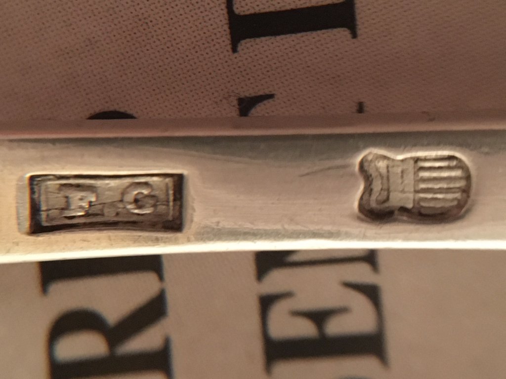 20309DE6-15F0-486C-B8E6-5C4677D386FB