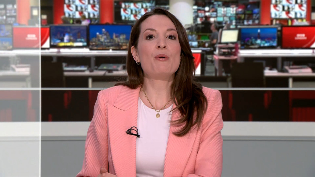 BBC London News_20230427_22302240.ts_snapshot_09.44.451