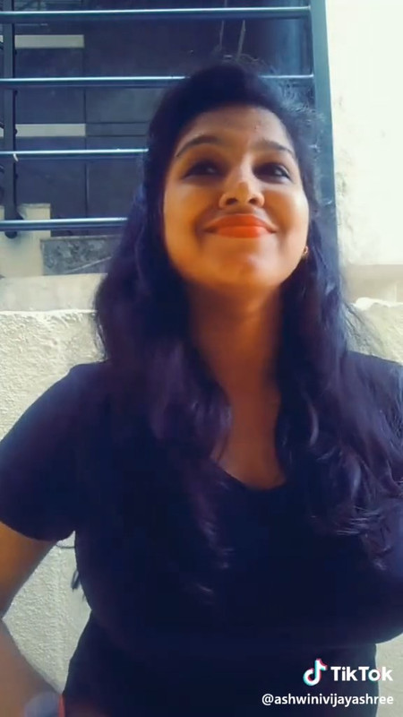 mallu girl huge boobs.mp4_snapshot_00.11.743