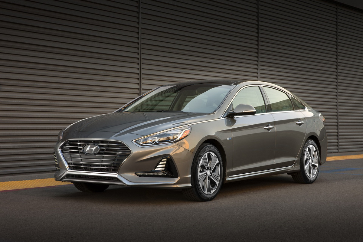 2018 Hyundai Sonata Hybrid (12)