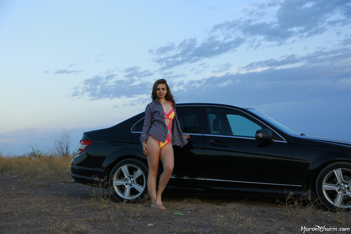 MarvelCharm_Rebecca-Luxury-008