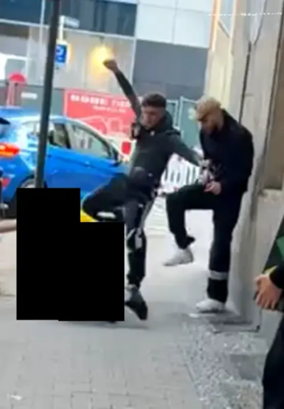    2 Araber - Polizei  Dortmund - Angriff mit Messer