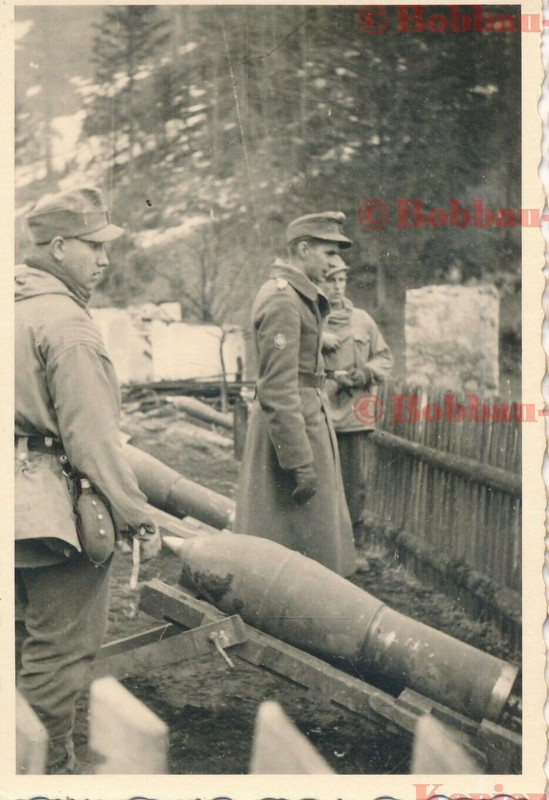 Gebirgsjäger 1944 Villach Grenze Italien Muniton für 30-cm-Nebelwerfer 42 2