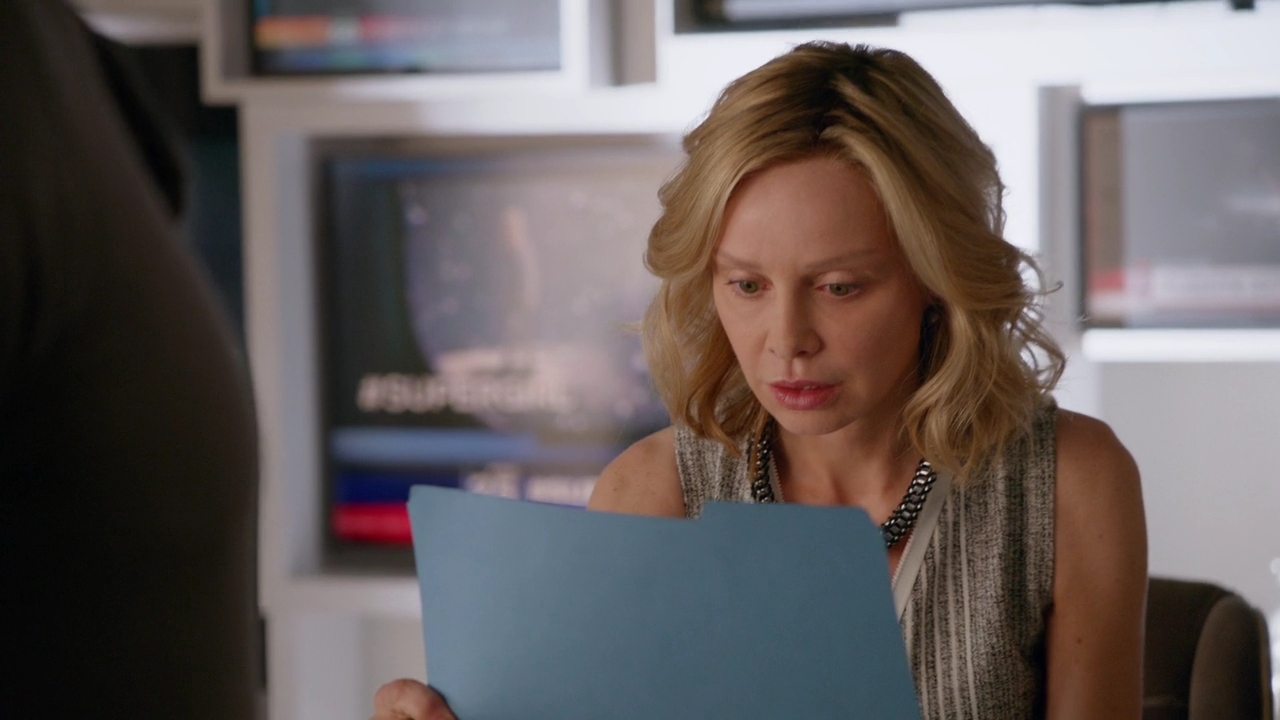Supergirl.S01E01.Via.piu.veloce.della.luce.720p.BDRip.ITA.ENG.AC3.x264-BlackBit[screenshot 8]