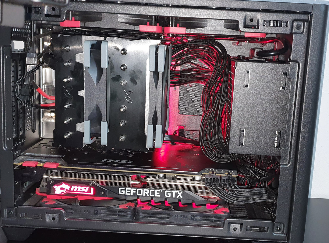 Skrinka Cooler master NR200P a chladenie Skrinka Cooler master NR200P a chladenie