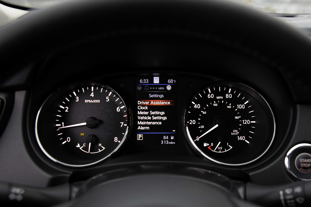 2020 Nissan Rogue Sport (25)