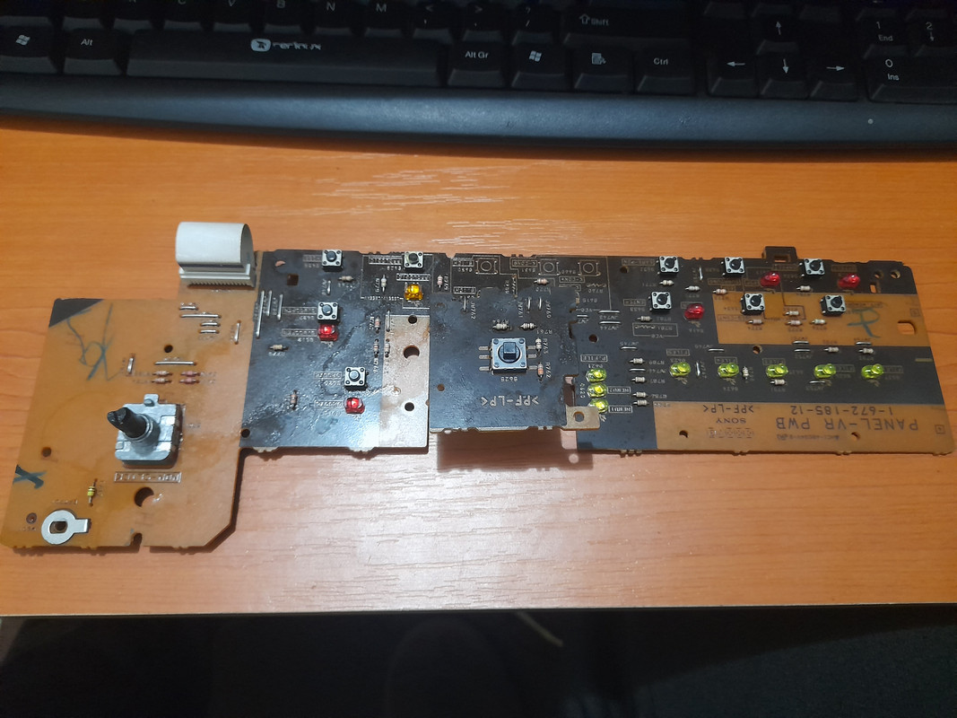 Sony lbt xb 800 av (mici interventii) - Depanari Radio-TV, Audio-video ...