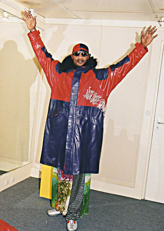 54DE39D5-94BD-4F81-BFB6-C6E6A1229610