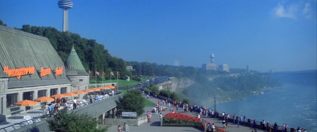 Superman II 1980 Donner Cut (1080p x265 10bit Tigole).mkv_snapsh