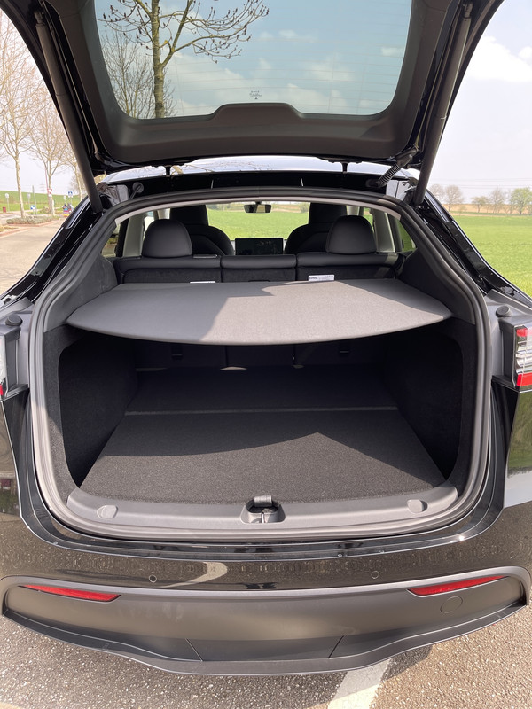 8EC1B799-57CF-43DF-BE37-C238A3955051