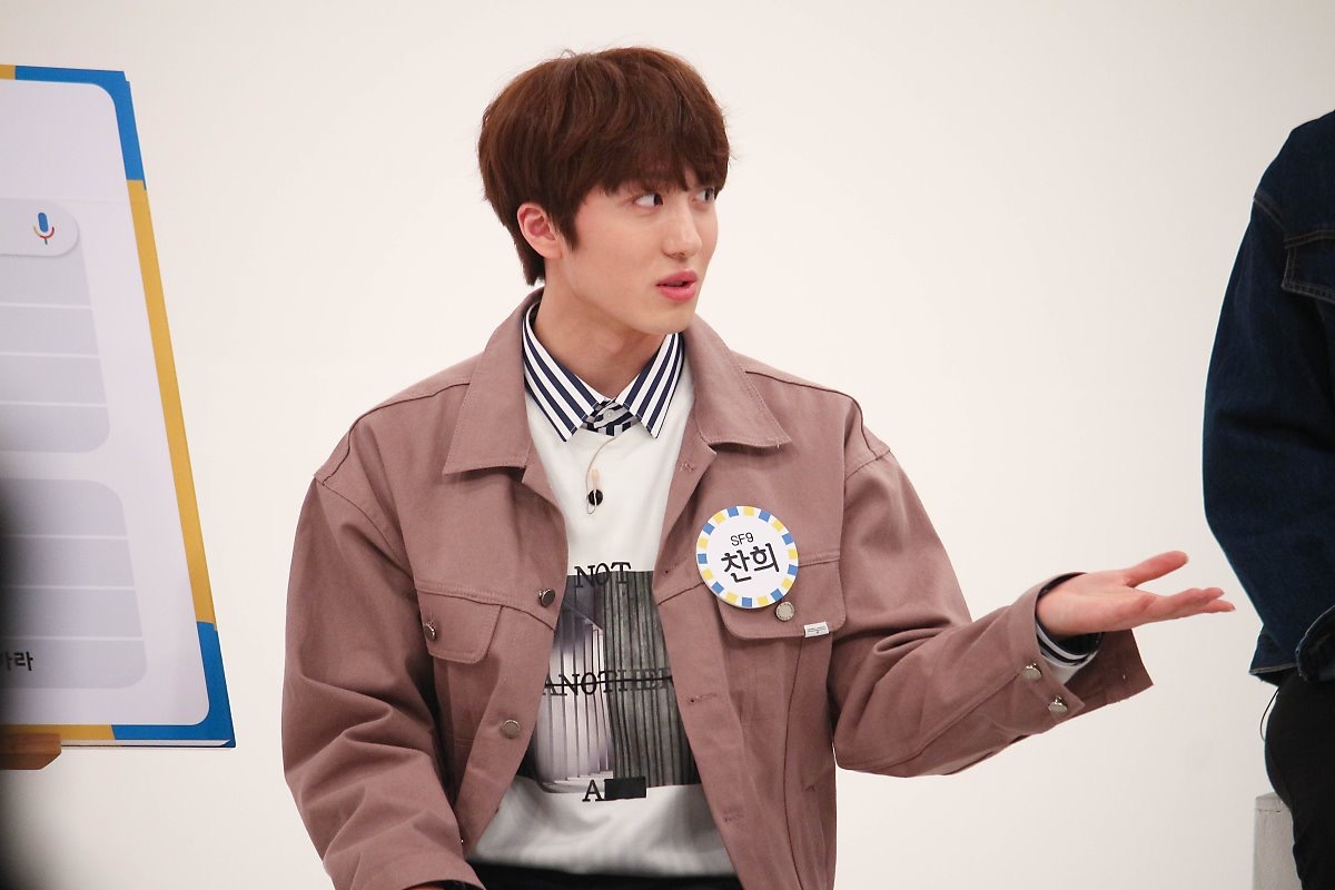 5-A81-A107-F420-4-E4-F-BFB9-B295154355-A