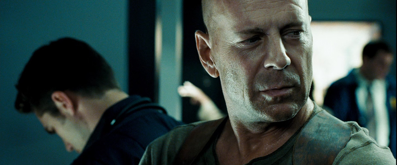 Live Free or Die Hard 2007 Recut Unrated (1080p x265 10bit Tigol