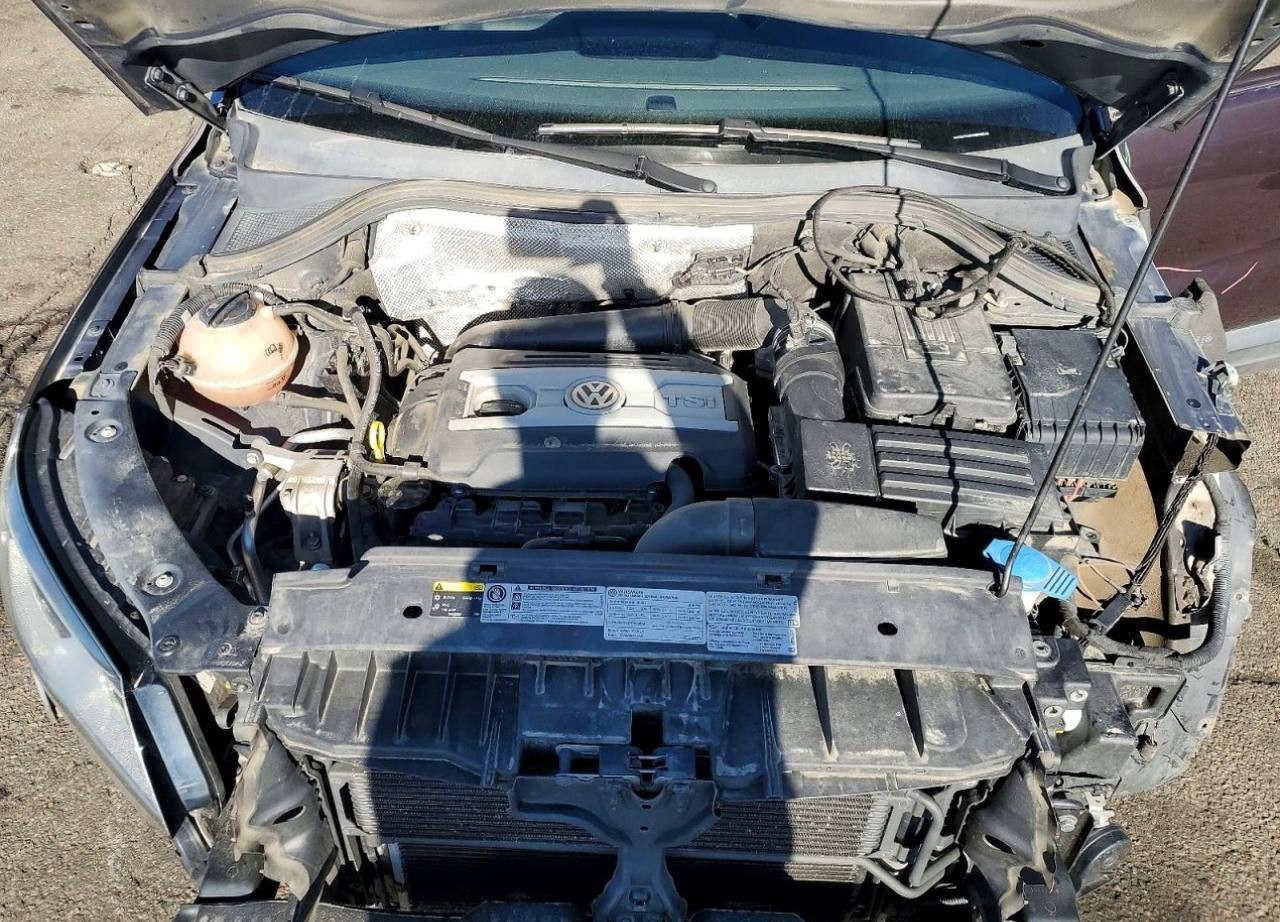 Volkswagen TIGUAN SE