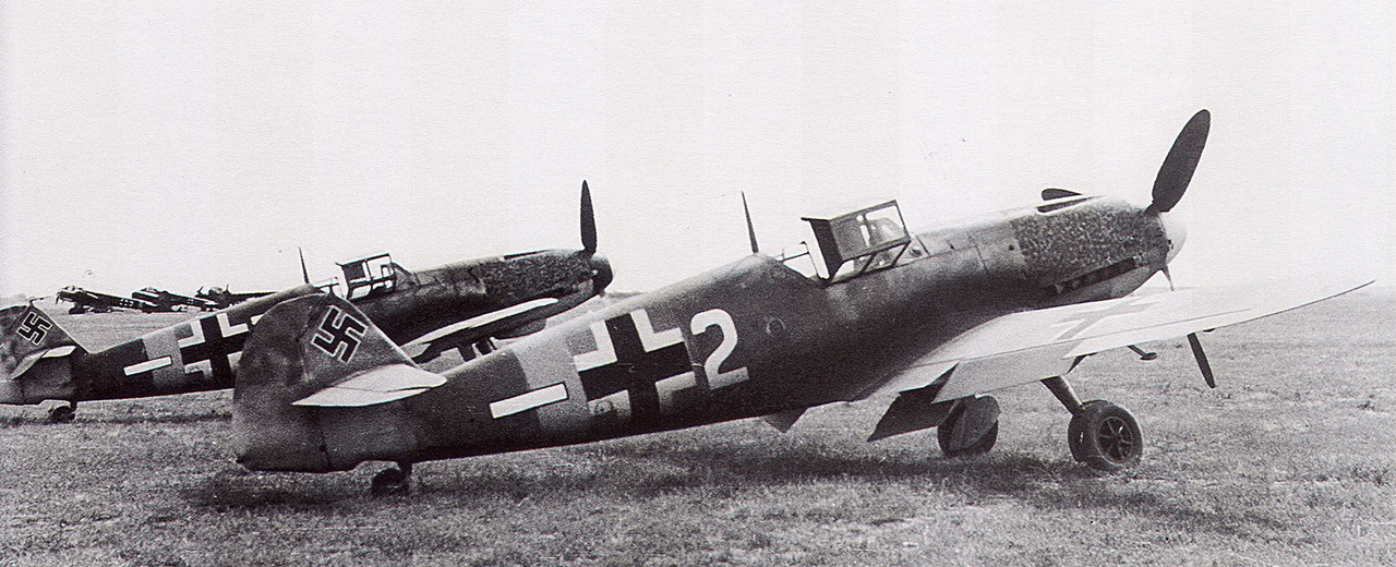 1-Bf-109-G-II-JG52-W2-Russia-1942-01.jpg