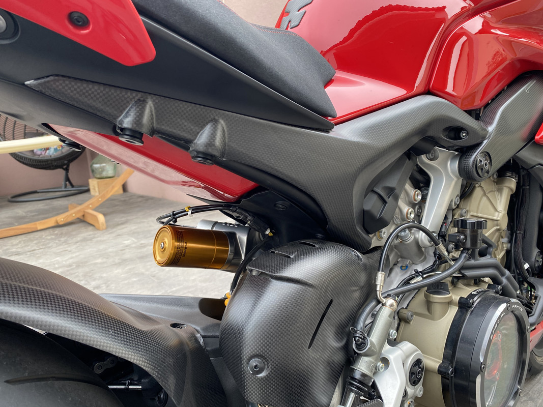 5BDE81B7-6E7A-46BA-922C-866D96EC10F0