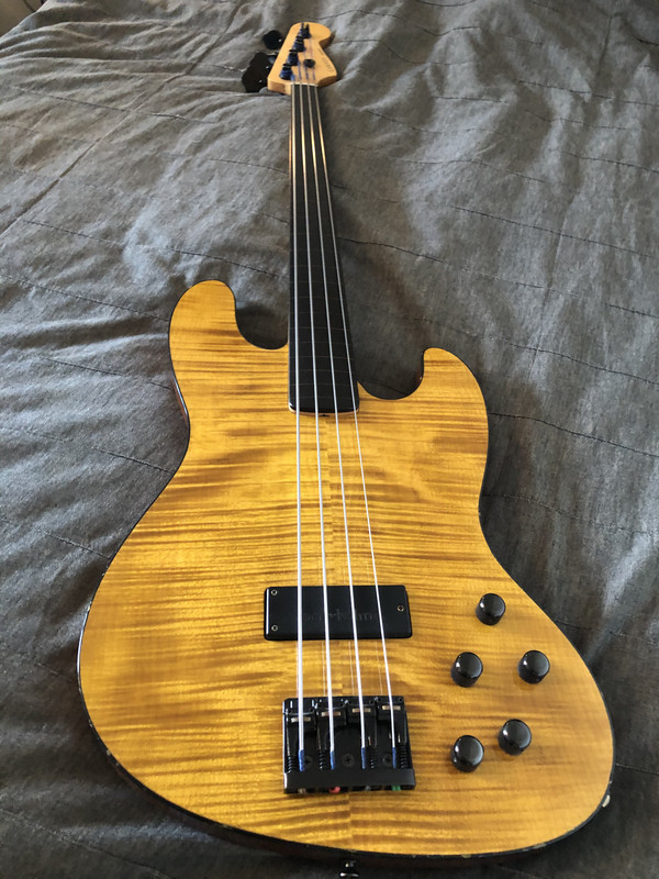 ABF542E0-C6AB-4947-8A16-9EAC0A3A0CFB