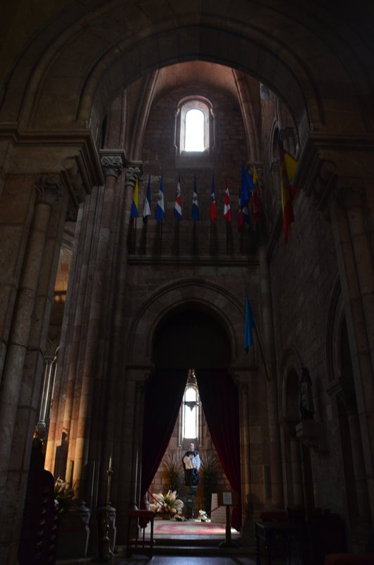 BASÍLICA DE COVADONGA-16-5-2013-ASTURIAS - Paseando por España-1991/2015-Parte-1 (40)