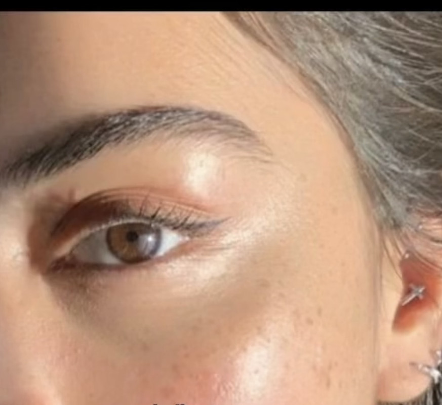 ED7C66EF-16FC-4707-B565-CD2402B4CDD5