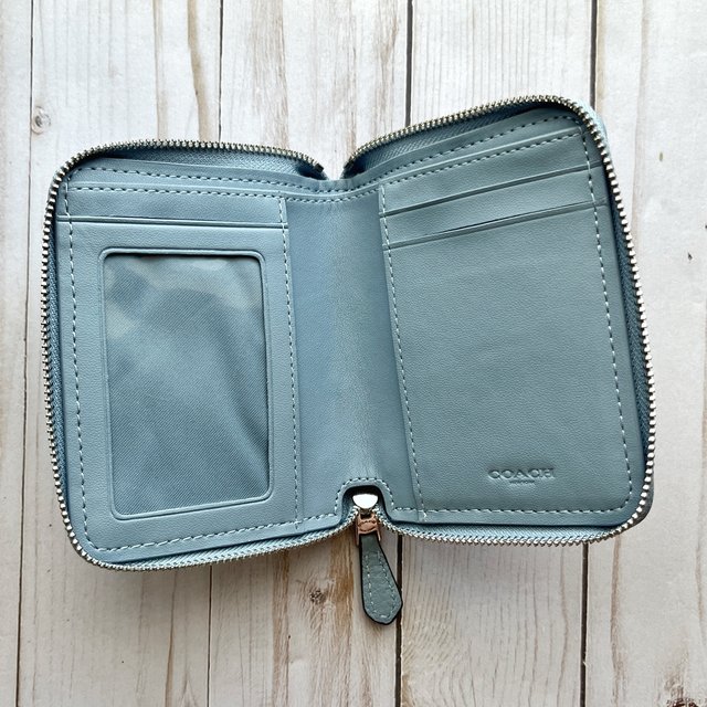 COACH Lonnie Small Zip Around Wallet In Signature Jacquard