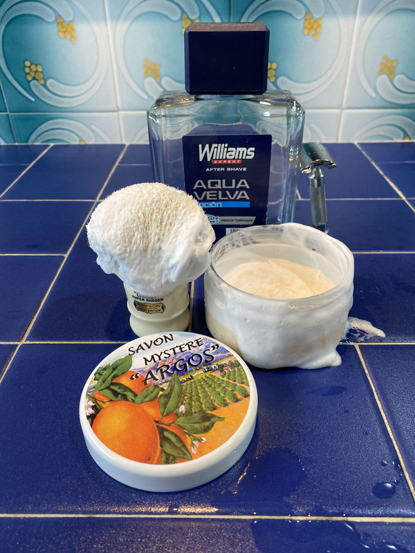 ED26596B-3157-40F0-B111-98F31A64BDF4