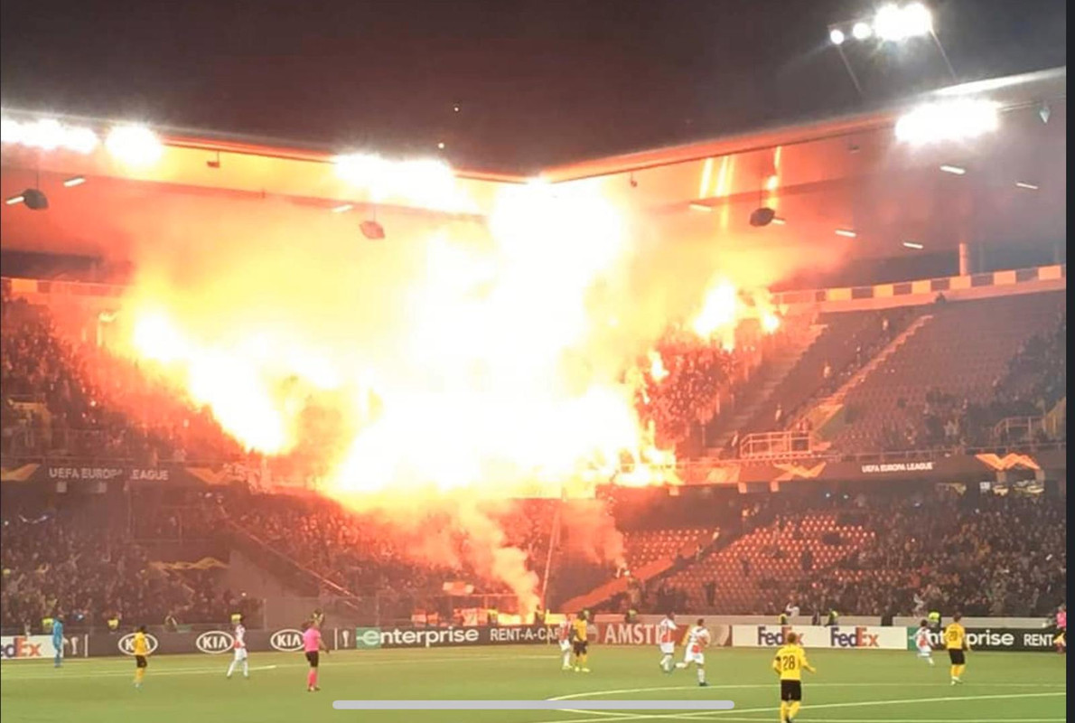 FCDB887F-E9AA-487F-9BEC-1DB6A65FB33F