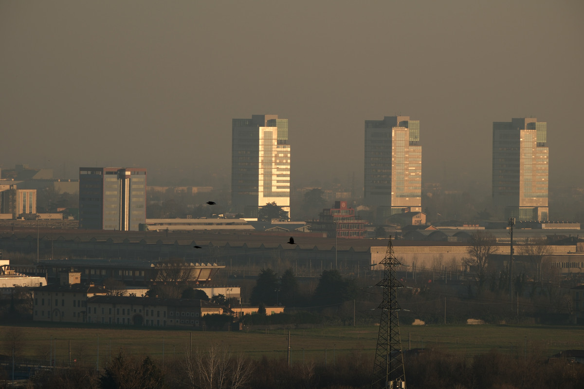 678EE419-B1A0-4C94-BA0F-C815497AD185