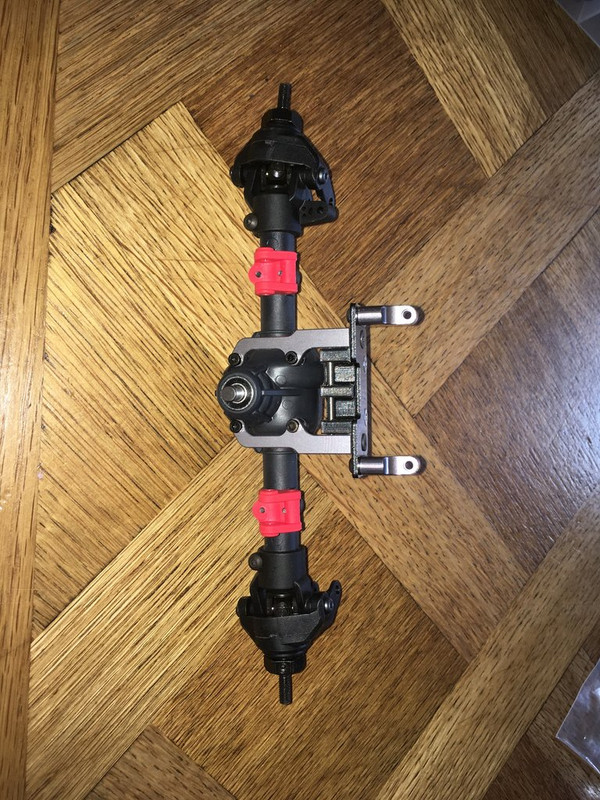 UMG 6x6 Axial  IMG-2165