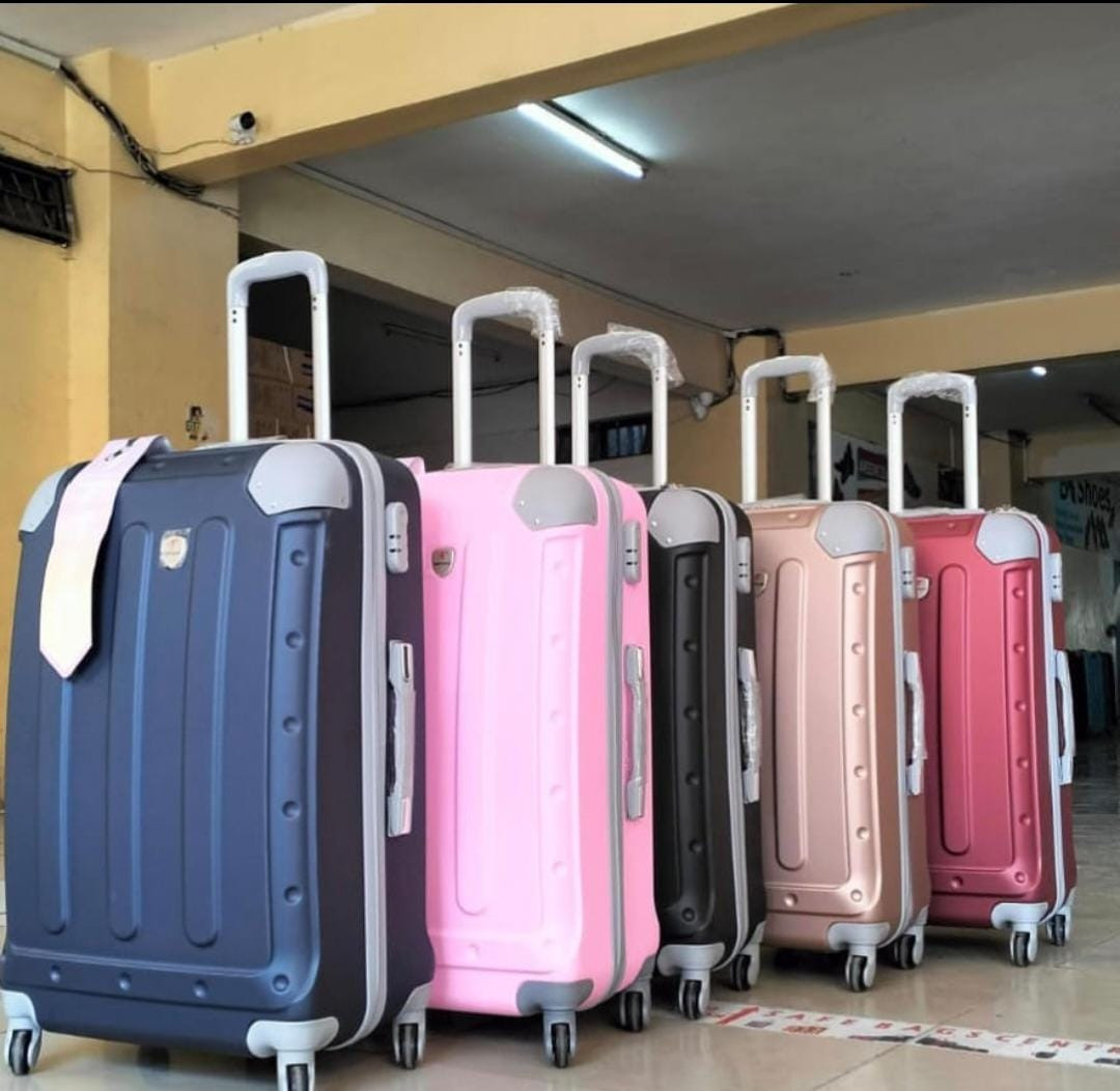 Suit case set of 3 FIBER