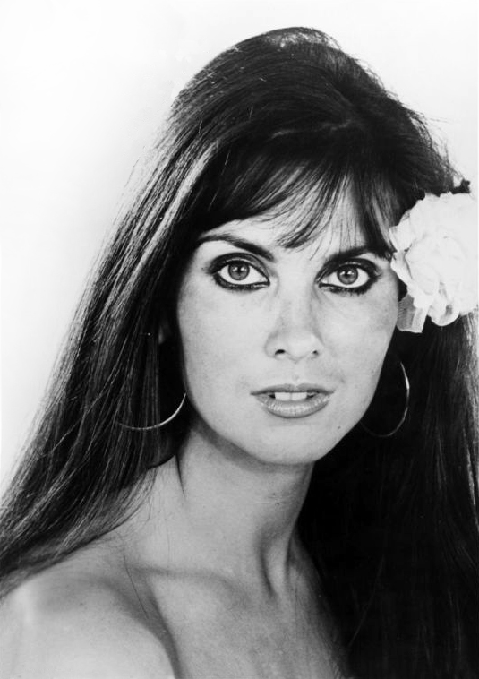 Caroline_Munro_b30
