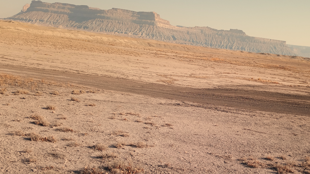 [Image: Southern-Utah-on-I-191-North-at8-AM.png]