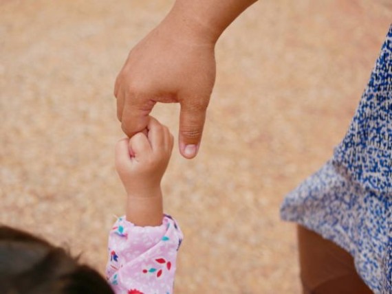 Mother-Child-Relationship-1.jpg