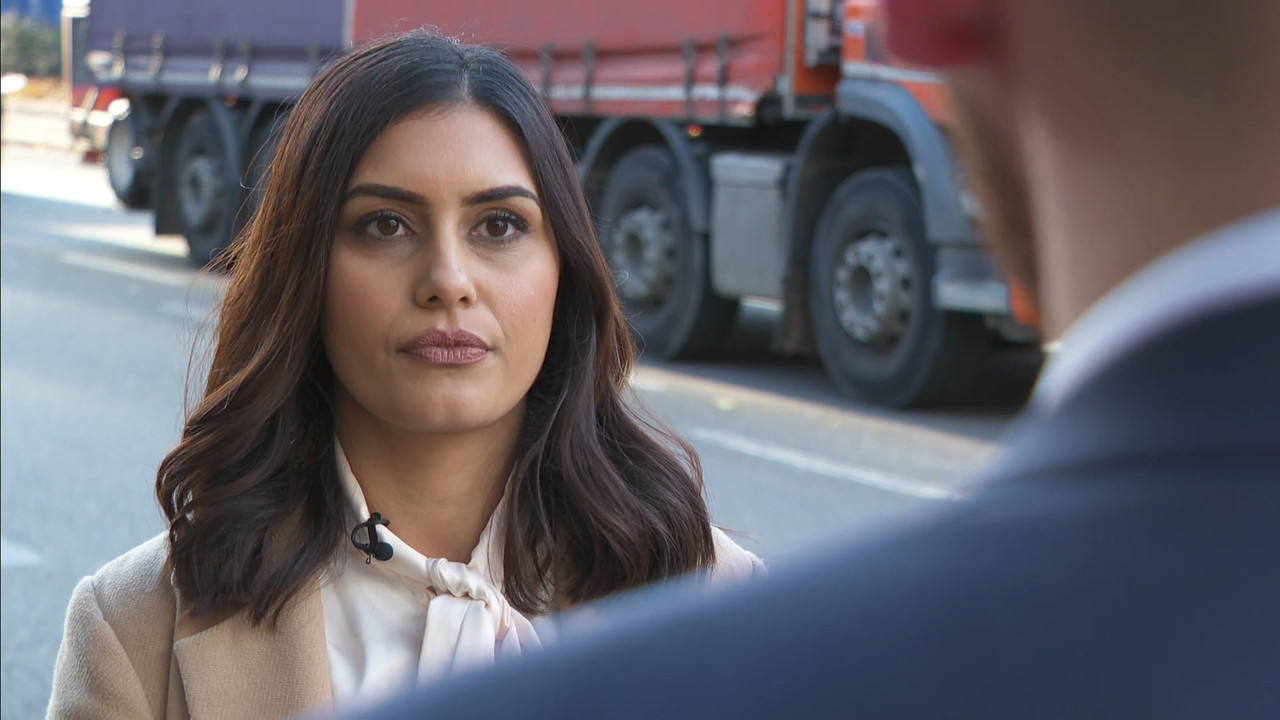 ITV News London_20221130_18001830.ts_snapshot_17.57.387
