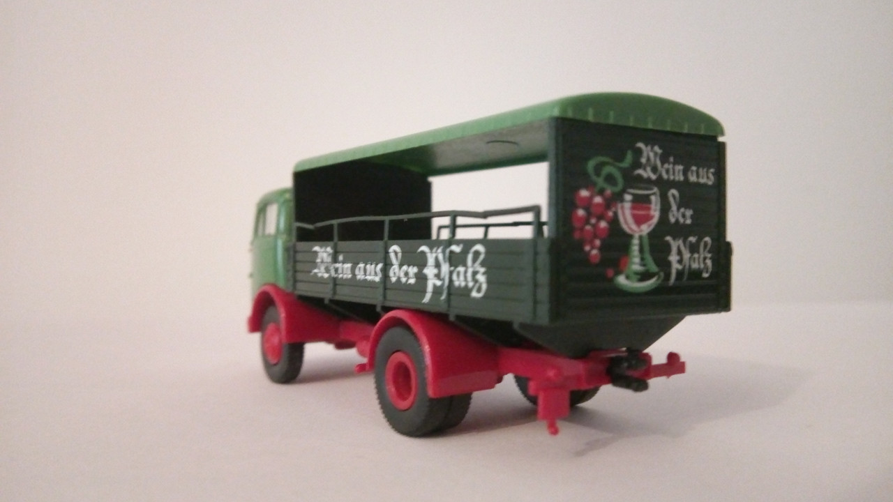 Mcht (7355)