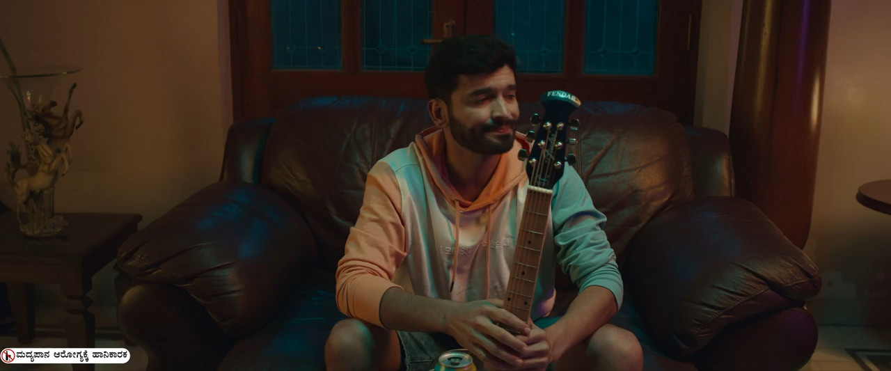 Edagaiye Apaghatakke Karana 2025 WebRip [Kannada] 480p 720p ESub Screenshot