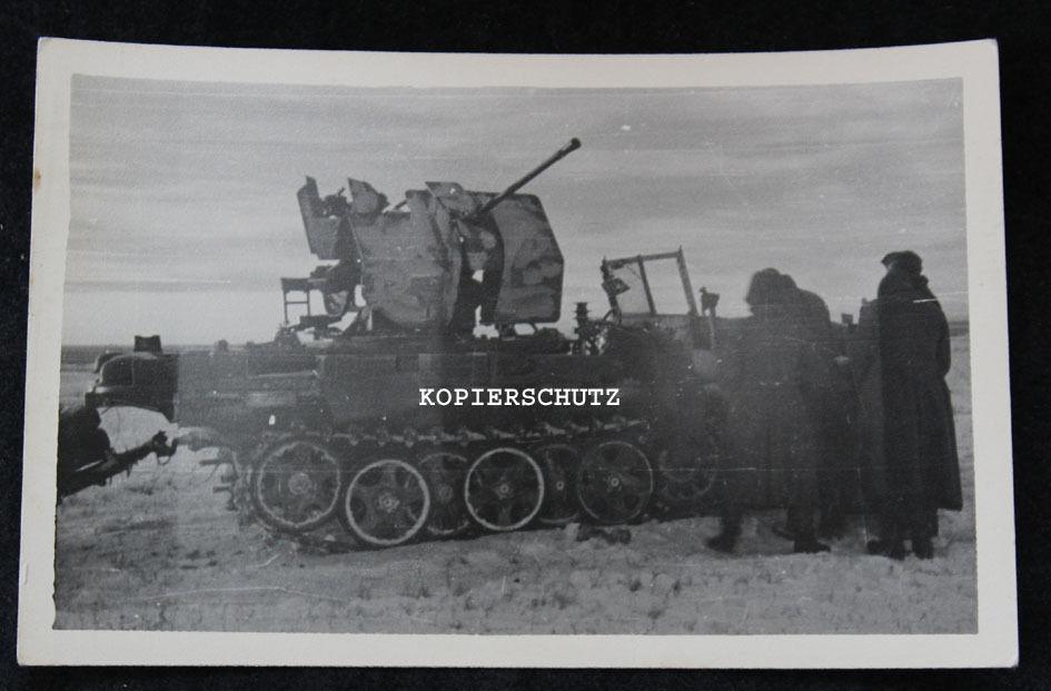 Altes Foto 2cm Flak - Geschütz auf Halbkettenfah