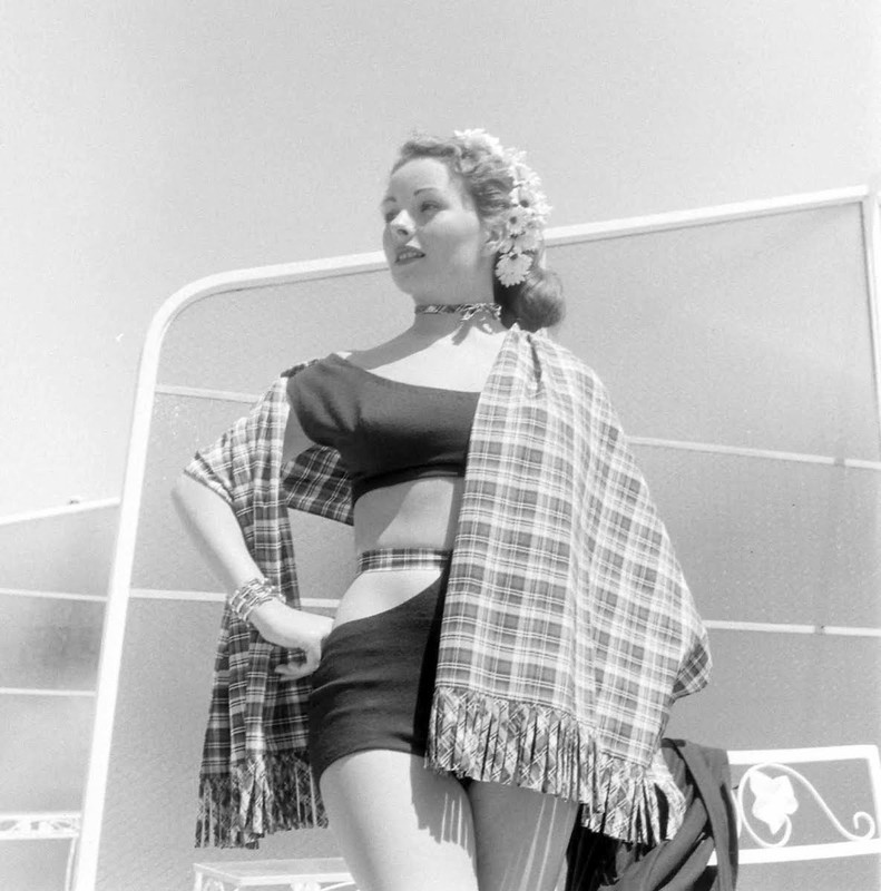 Jeanne_Crain_b48
