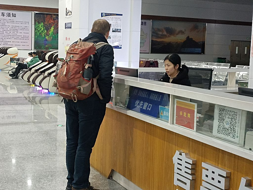 https://i.postimg.cc/RFNkVz34/IMG-20240103-091039.jpg