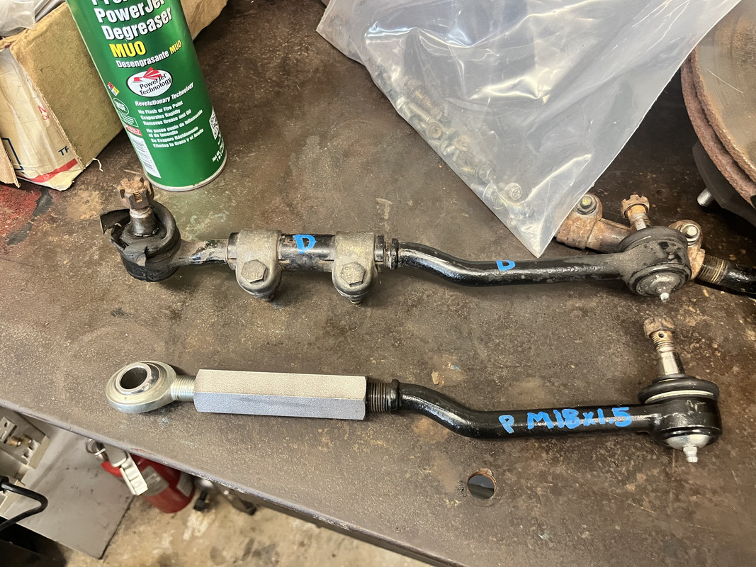 793EAD85-30A2-41D4-990E-904F42A2DECF