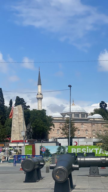 13 de agosto. De Dolmabahçe a Ortaköy, Üskudar (Asia) y Balat - Estambul y Roma en una semana. Agosto 2023 (4)