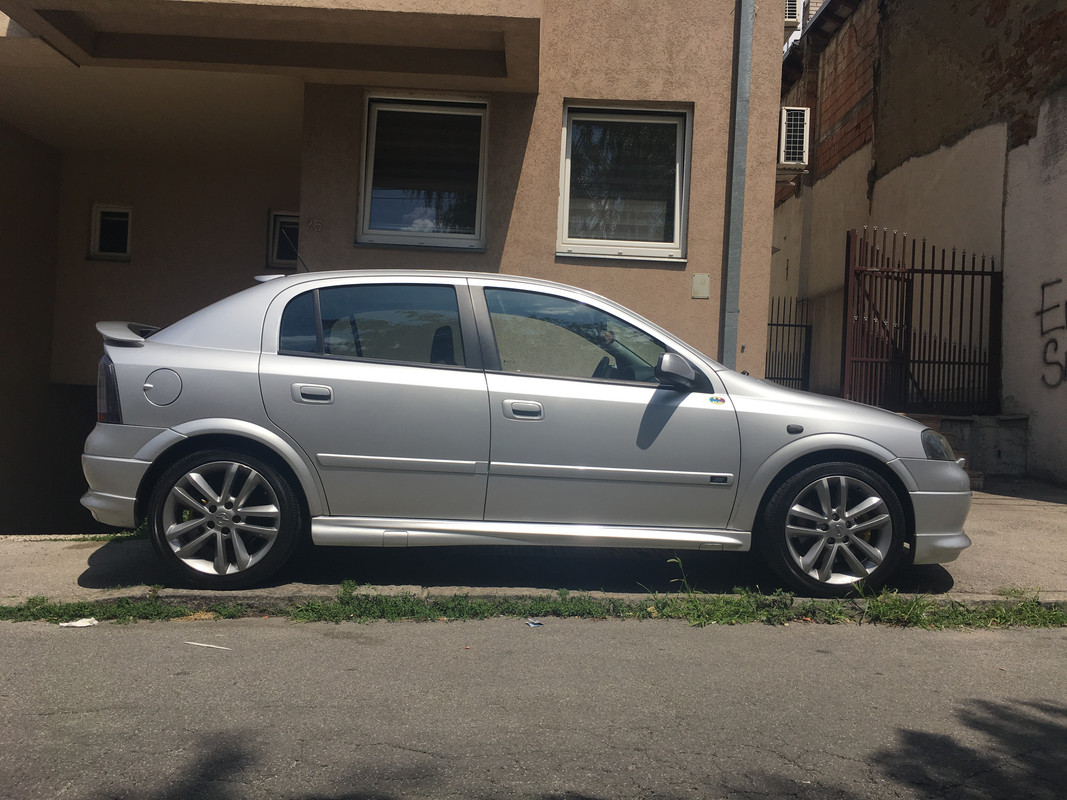 BAD81CF7-9A22-4E8C-8013-3D656E0CFC78