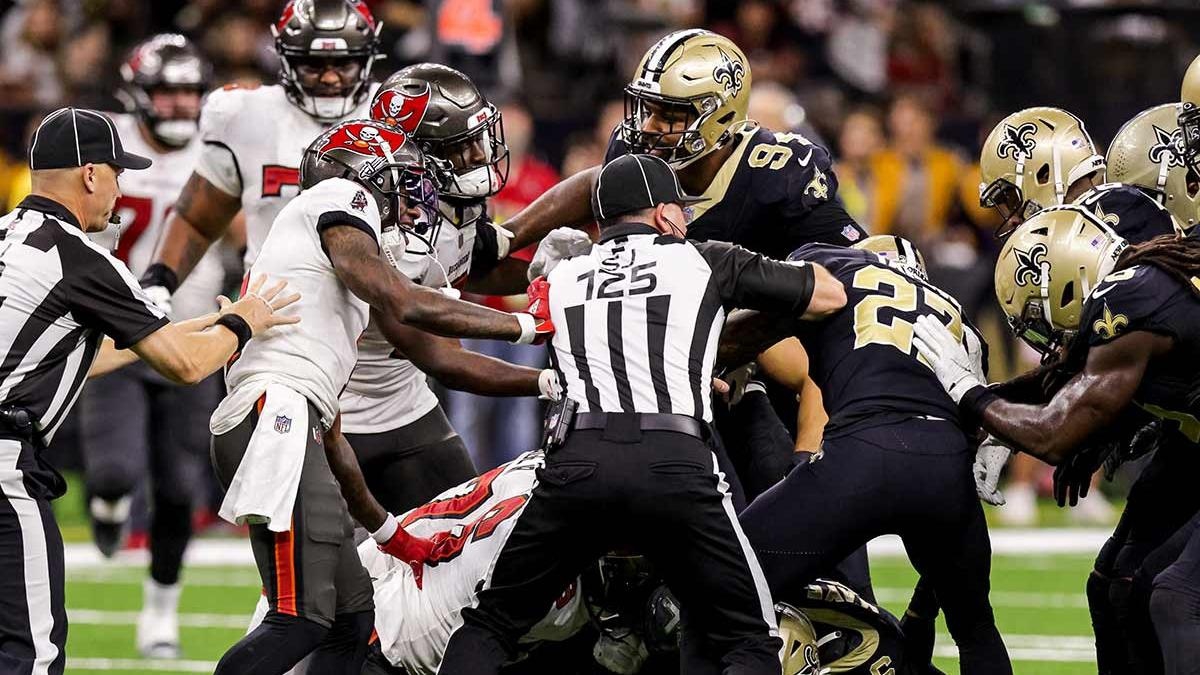 NFL: Se arma la campal entre Santos y Bucaneros