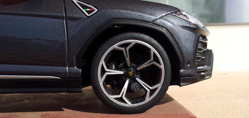 1:20 Bburago Lamborghini Urus 1:20 Bburago Lamborghini Urus