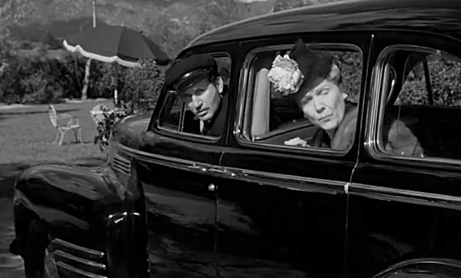 FESS-PARKER-CHAUFFER-2-B-FOTOR.jpg
