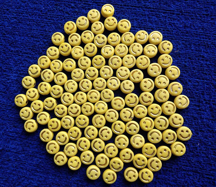 Cuentas Emoji Amarillo emoticon sonriente pasante acrilico Abalorios