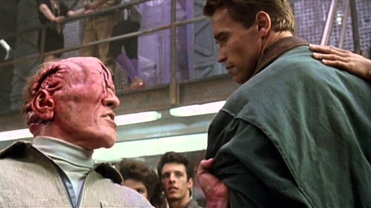 DEAN-NORRIS-TOTAL-RECALL-3-FOTOR.jpg