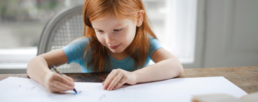 a girl drawing