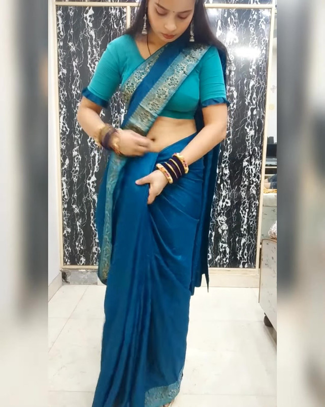 [Image: How-To-Wear-Flat-Pallu-Saree-Saree-Weari...e-Vlog.jpg]