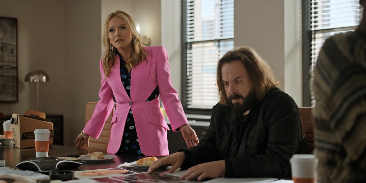 The Lincoln Lawyer (2024) Season 3 [Hindi + English] WebRip 480p, 720p ESub - Complete Screenshot