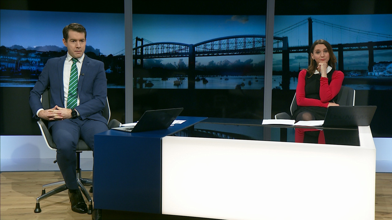 01.12 - 18.00.00 - ITV News West Country. News for Devon, Cornwall, S....ts_snapshot_29.18.154